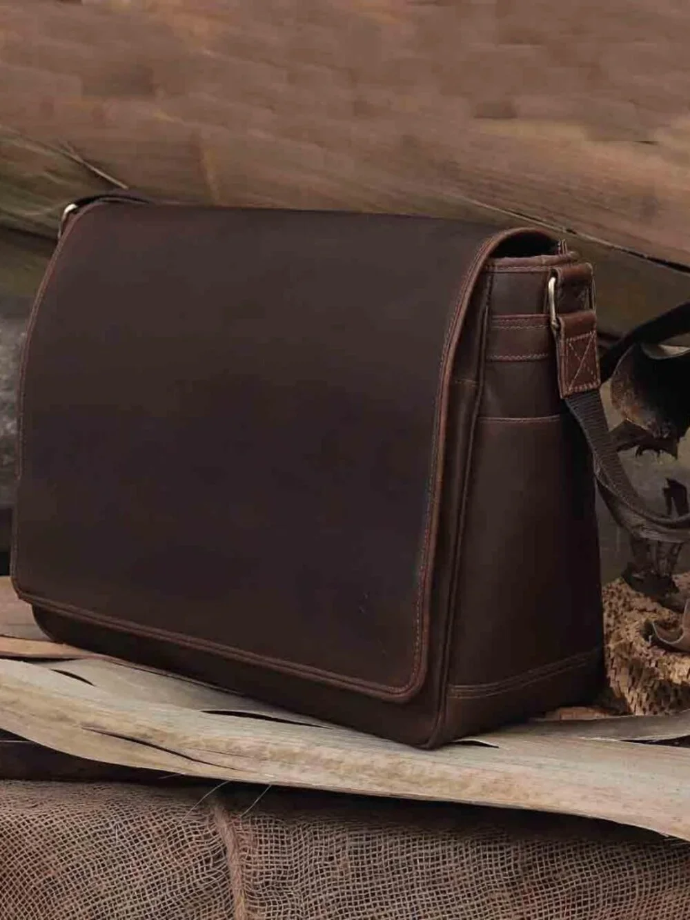Men's Brown Genuine Leather Vintage Crossbody Metal Zipper Messenger Hand  Bag